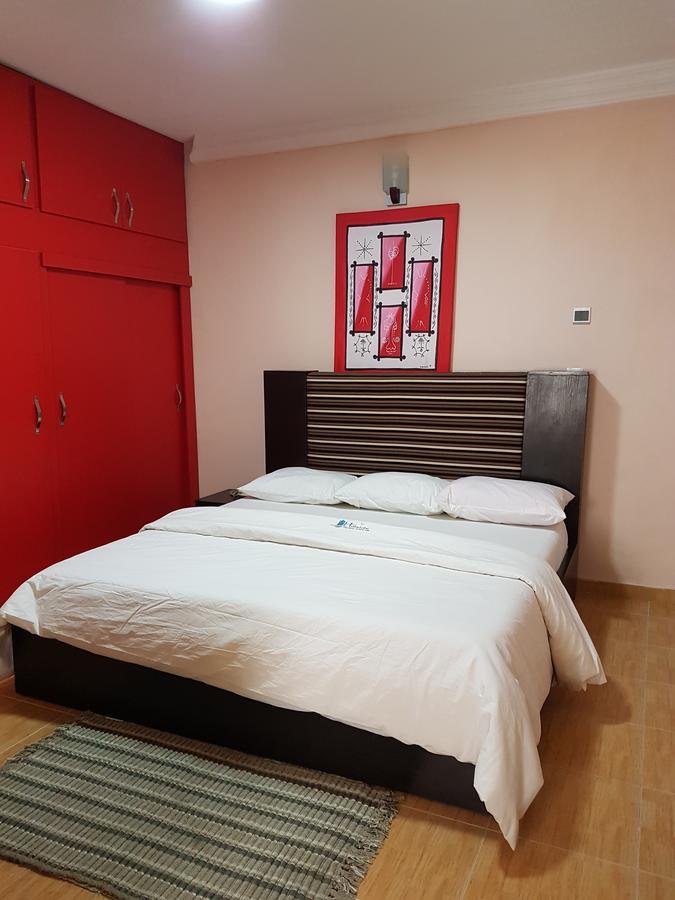 Hillside Gardens Ltd Hotel Лагос Екстериор снимка