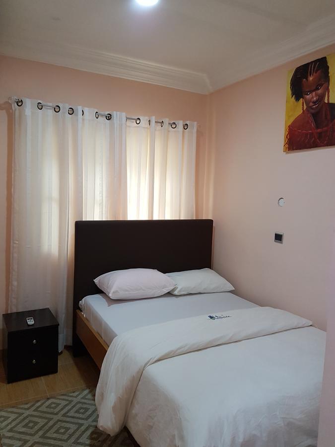 Hillside Gardens Ltd Hotel Лагос Екстериор снимка